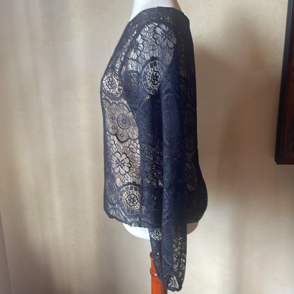 Max Studio Lace Top - Picture 3 of 9